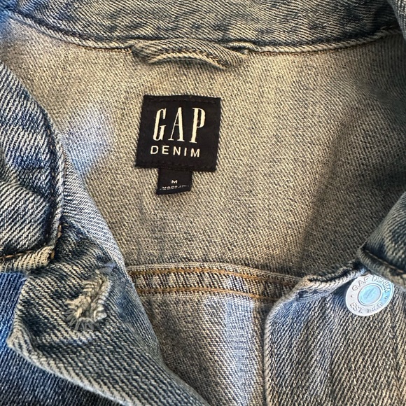 GAP Light Blue Denim Jacket - Picture 2 of 9